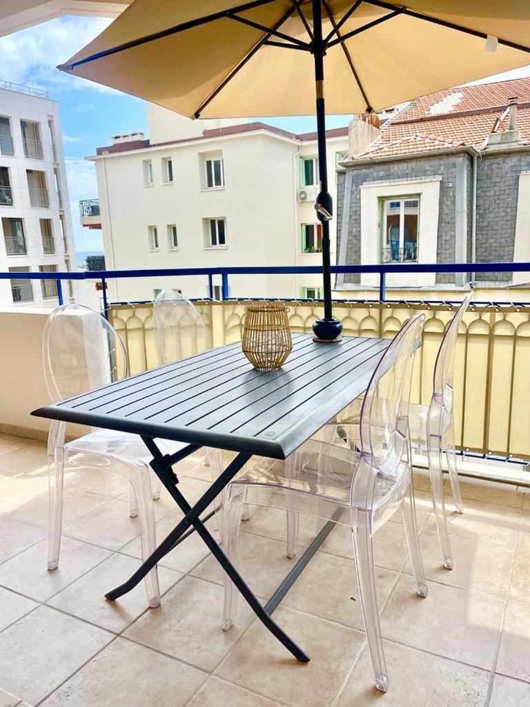 Les Rivages 2P Terrasse Parking Apartman Menton Kültér fotó