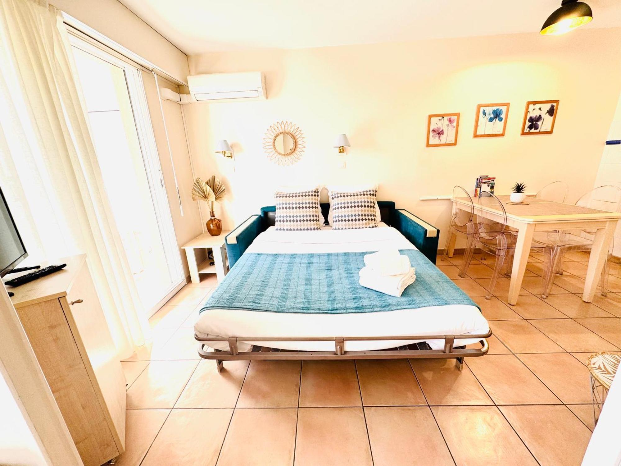 Les Rivages 2P Terrasse Parking Apartman Menton Kültér fotó